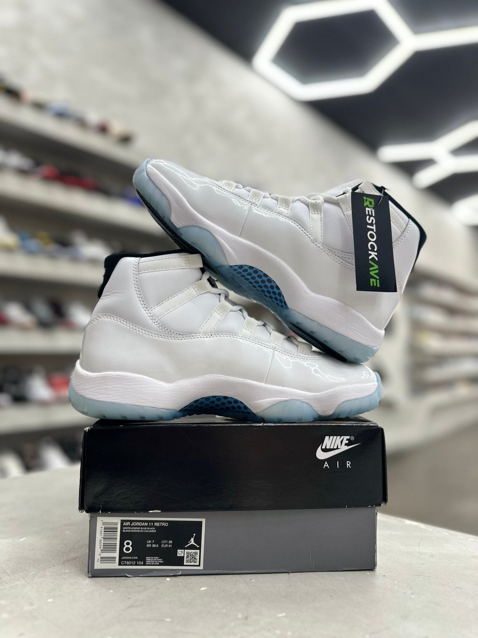 Jordan 11 Retro Legend Blue Sz 8 (PREOWNED) - Restock AveJordan 11 Retro Legend Blue Sz 8 (PREOWNED)Restock AveRestock Ave8Restock Ave