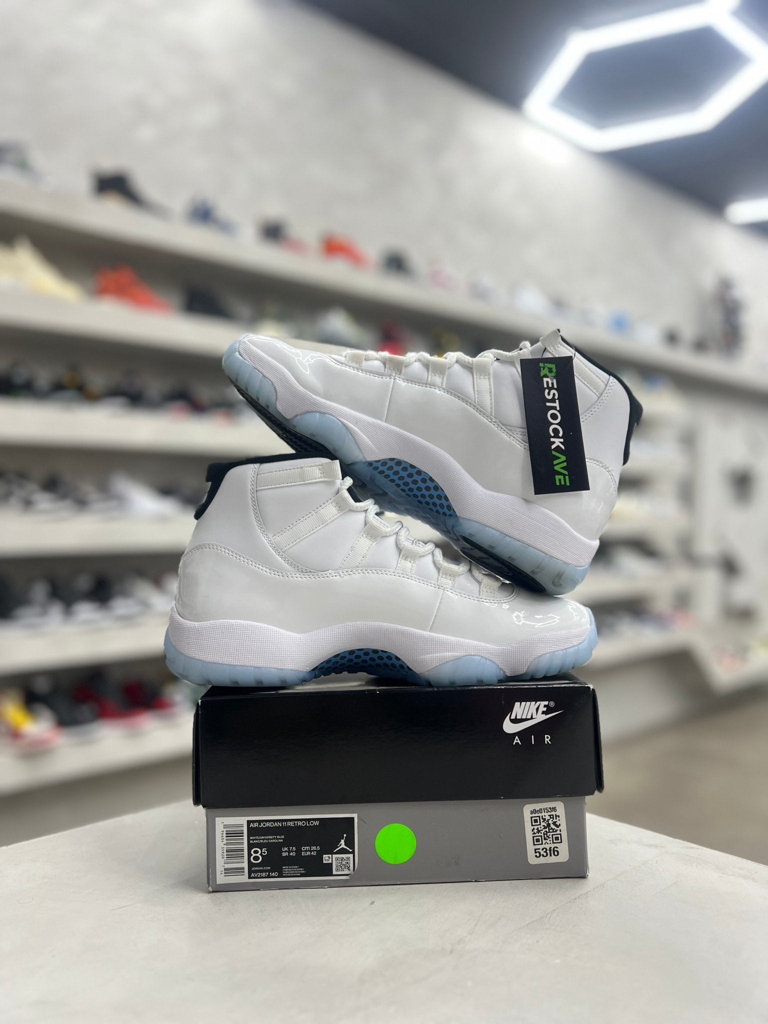 Jordan 11 Retro Legend Blue Sz 8.5 (PREOWNED)(REPLACEMENT BOX) - Restock AveJordan 11 Retro Legend Blue Sz 8.5 (PREOWNED)(REPLACEMENT BOX)Restock AveRestock Ave8.514905203Restock Ave