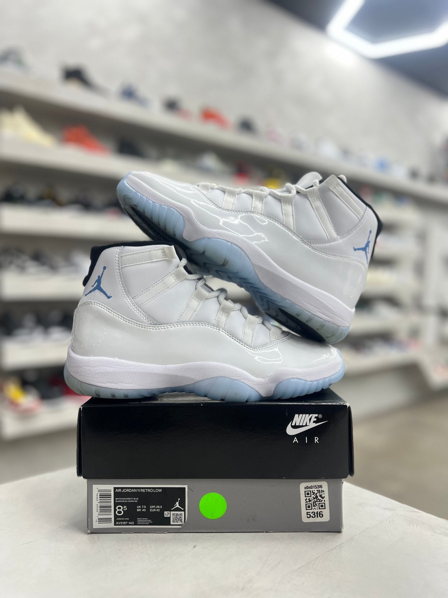 Jordan 11 Retro Legend Blue Sz 8.5 (PREOWNED)(REPLACEMENT BOX) - Restock AveJordan 11 Retro Legend Blue Sz 8.5 (PREOWNED)(REPLACEMENT BOX)Restock AveRestock Ave8.514905203Restock Ave