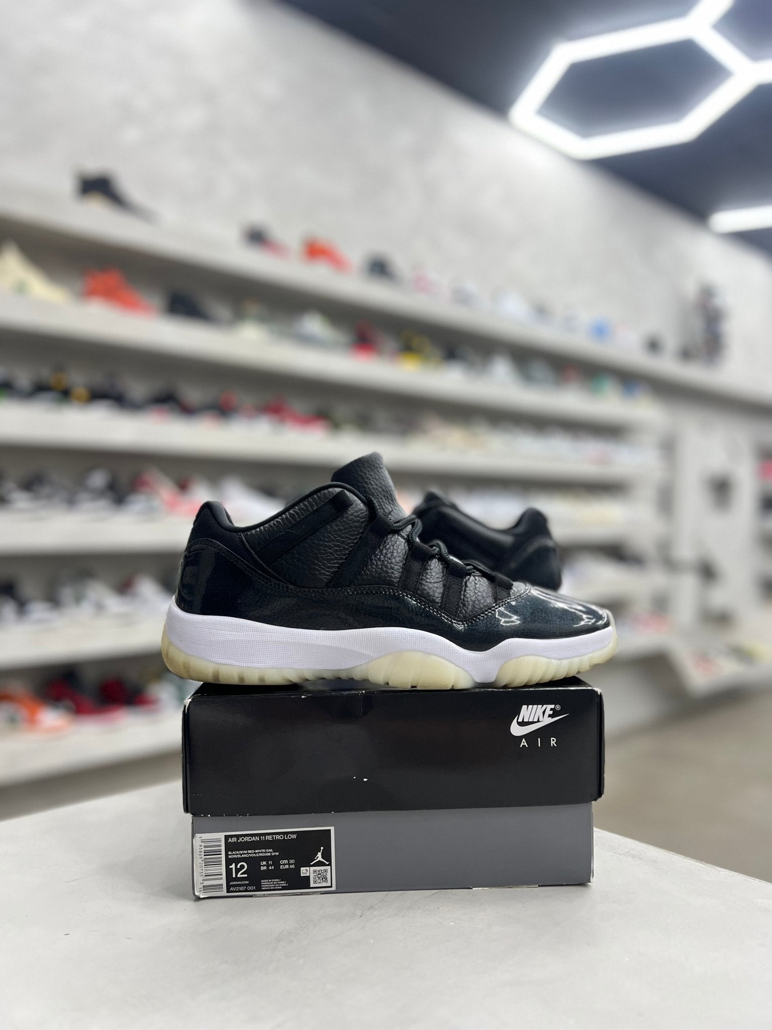 Jordan 11 Retro Low 72 - 10 Sz 12 (PREOWNED) - Restock AveJordan 11 Retro Low 72 - 10 Sz 12 (PREOWNED)Restock AveRestock Ave1227545203Restock Ave