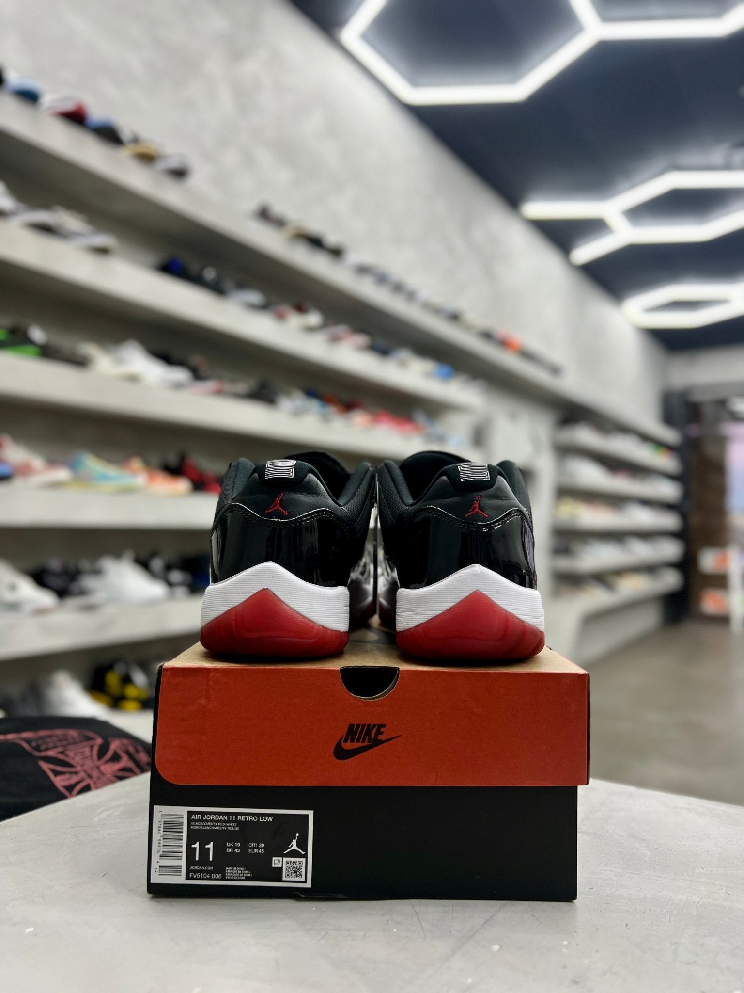 Jordan 11 Retro Low Bred Sz 11 (PREOWNED) - Restock AveJordan 11 Retro Low Bred Sz 11 (PREOWNED)Restock AveRestock Ave11Restock Ave