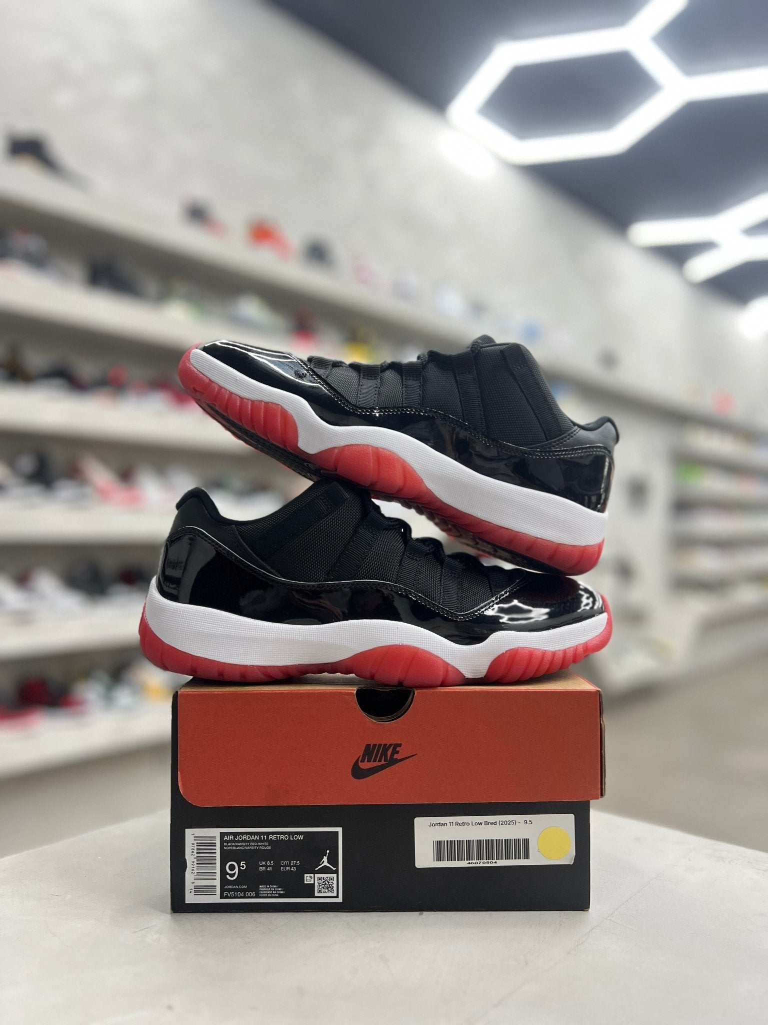 Jordan 11 Retro Low Bred Sz 9.5 (PREOWNED) - Restock AveJordan 11 Retro Low Bred Sz 9.5 (PREOWNED)Restock AveRestock Ave9.5Restock Ave