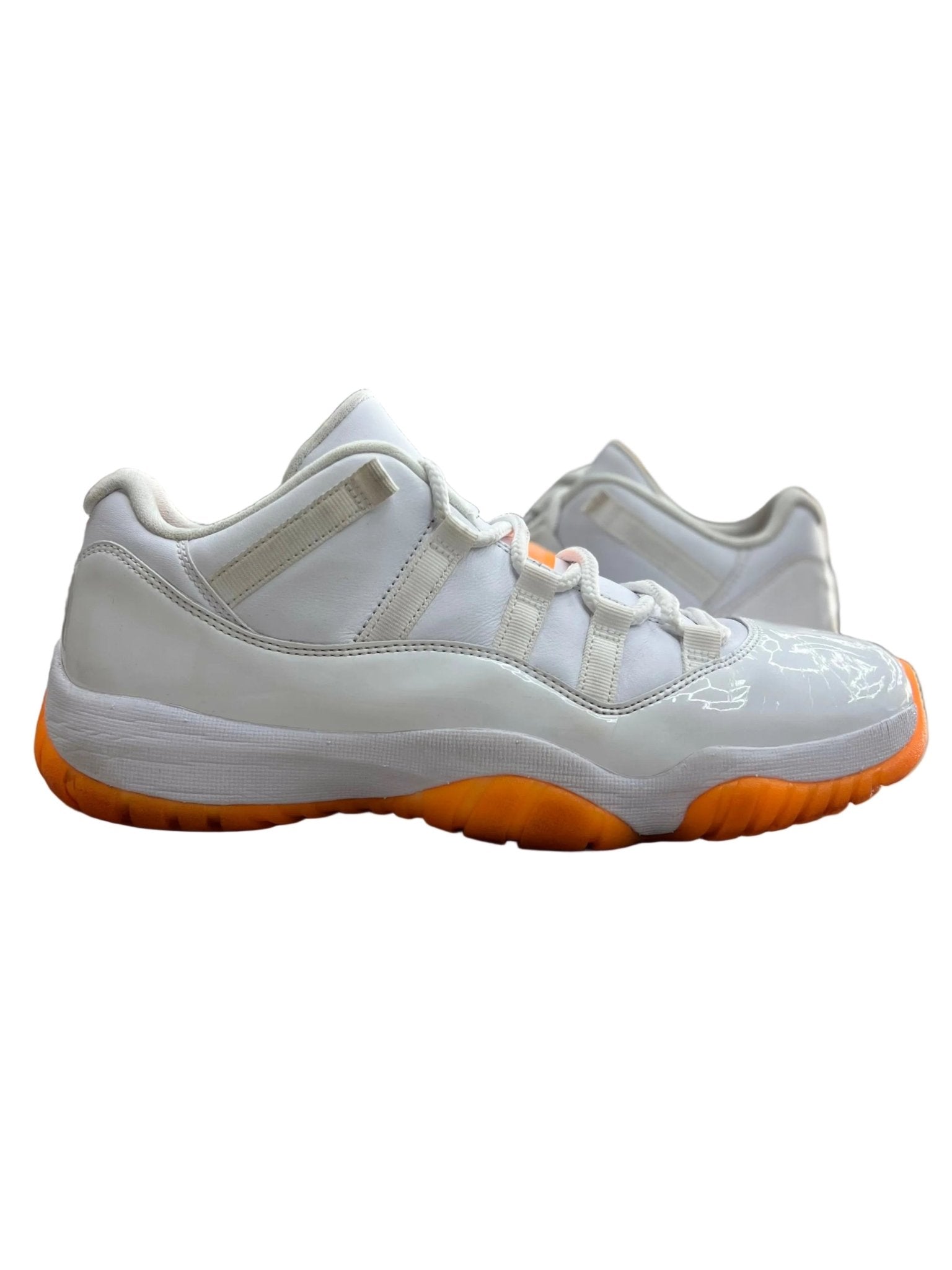 Jordan 11 Retro Low Citrus Sz w11/9.5 (PREOWNED)(NO BOX) - Restock AveJordan 11 Retro Low Citrus Sz w11/9.5 (PREOWNED)(NO BOX)Restock AveRestock Avew11/9.5menRestock Ave