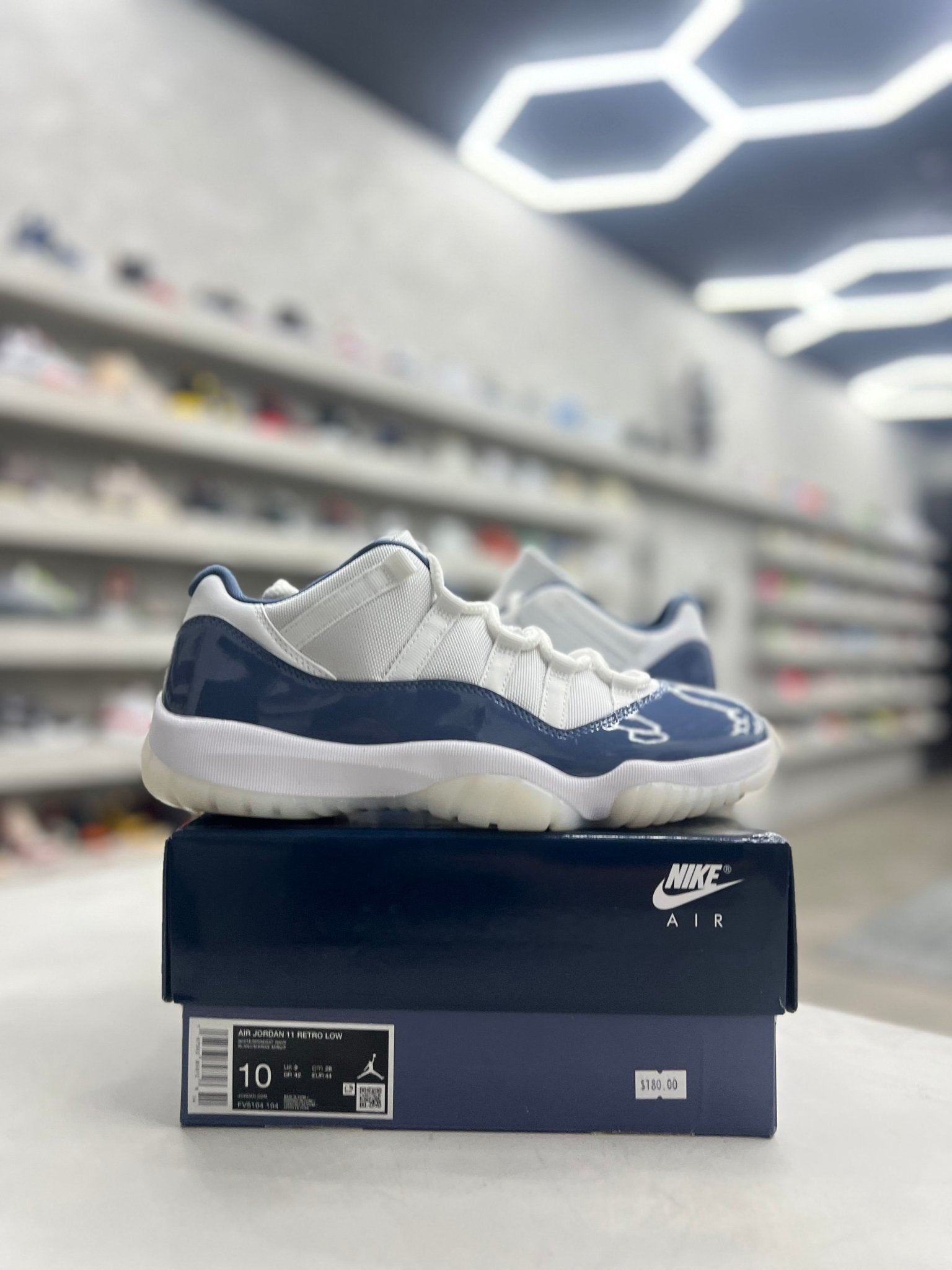 Jordan 11 Retro Low Diffused Blue Sz 10 (PREOWNED) - Restock AveJordan 11 Retro Low Diffused Blue Sz 10 (PREOWNED)Restock AveRestock Ave10Restock Ave