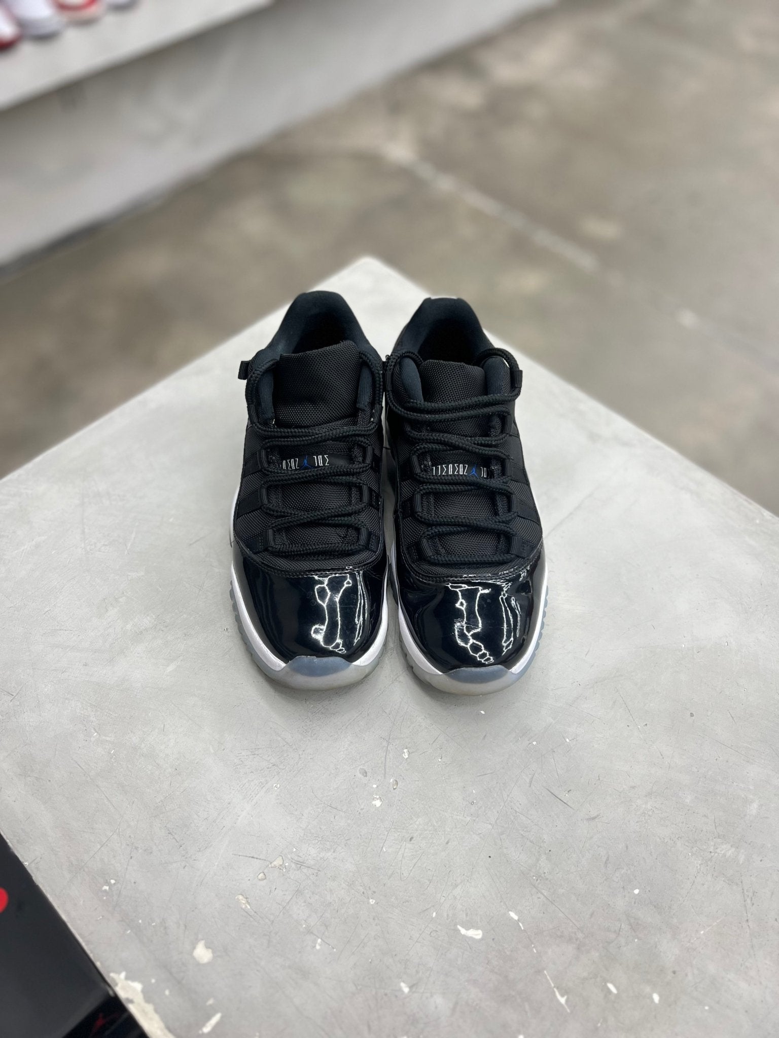 Jordan 11 Retro Low Space Jam Sz 9 (PREOWNED)(NO BOX) - Restock AveJordan 11 Retro Low Space Jam Sz 9 (PREOWNED)(NO BOX)Restock AveRestock Ave9Restock Ave