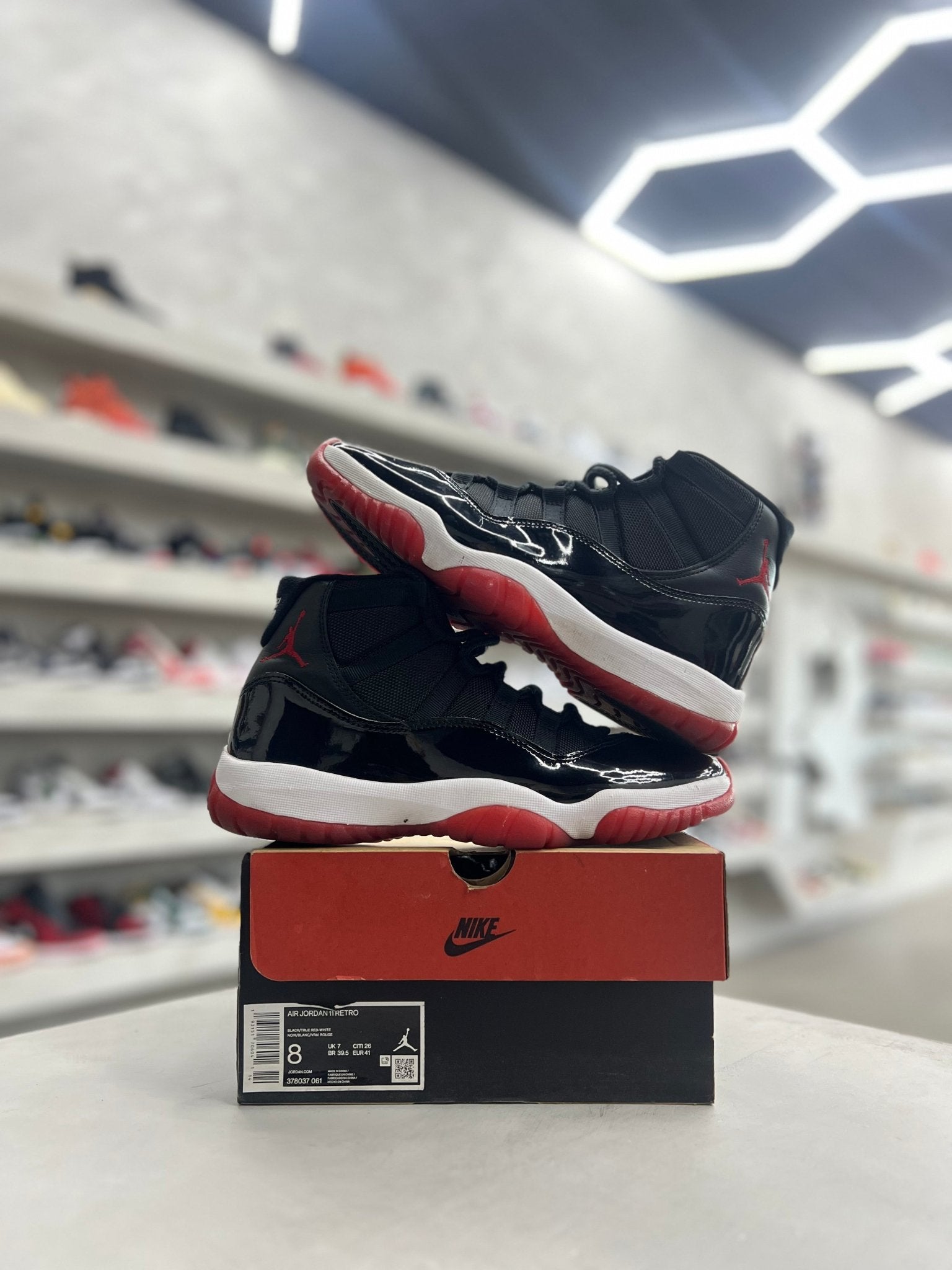 Jordan 11 Retro Playoffs Bred Sz 8 (PREOWNED) - Restock AveJordan 11 Retro Playoffs Bred Sz 8 (PREOWNED)Restock AveRestock Ave845589619Restock Ave