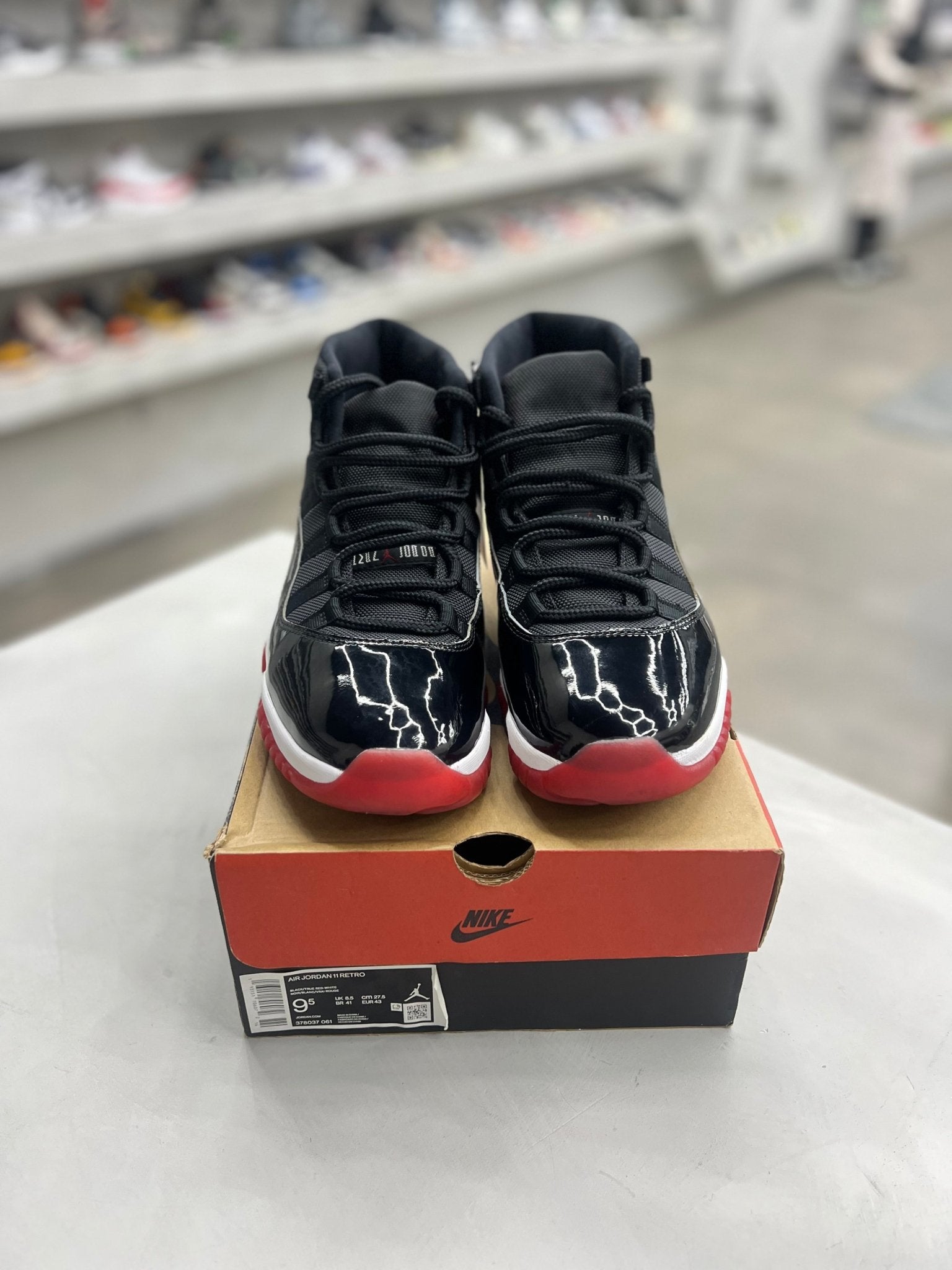 Jordan 11 Retro Playoffs Bred Sz 9.5 (PREOWNED) - Restock AveJordan 11 Retro Playoffs Bred Sz 9.5 (PREOWNED)Restock AveRestock Ave9.5Restock Ave