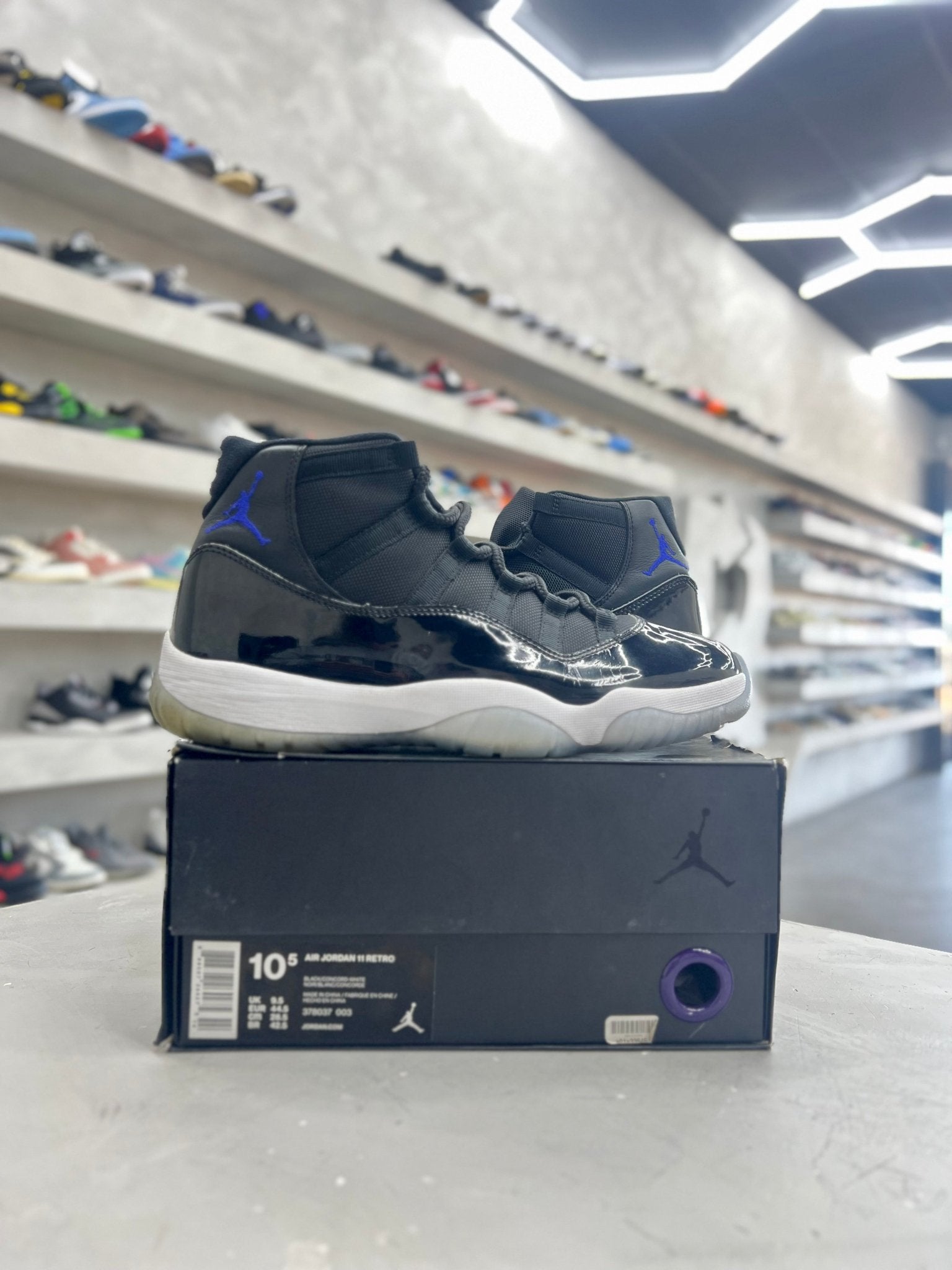 Jordan 11 Retro Space Jam Sz 10.5 (PREOWNED) - Restock AveJordan 11 Retro Space Jam Sz 10.5 (PREOWNED)Restock AveRestock Ave10.586712435Restock Ave