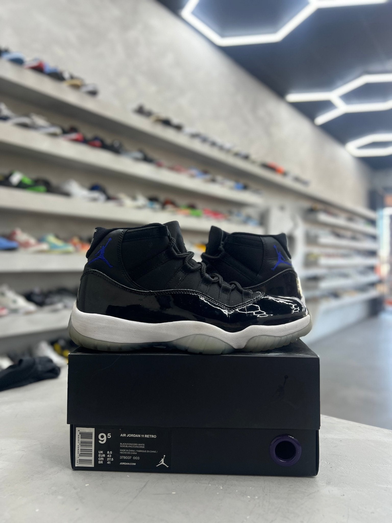 Jordan 11 Retro Space Jam Sz 9.5 (PREOWNED) - Restock AveJordan 11 Retro Space Jam Sz 9.5 (PREOWNED)Restock AveRestock Ave9.5Restock Ave
