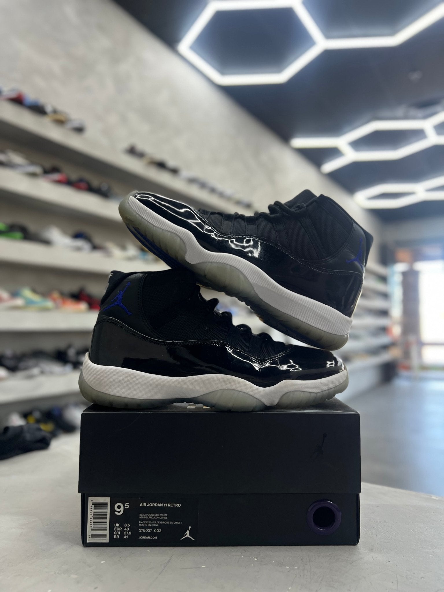 Jordan 11 Retro Space Jam Sz 9.5 (PREOWNED) - Restock AveJordan 11 Retro Space Jam Sz 9.5 (PREOWNED)Restock AveRestock Ave9.5Restock Ave