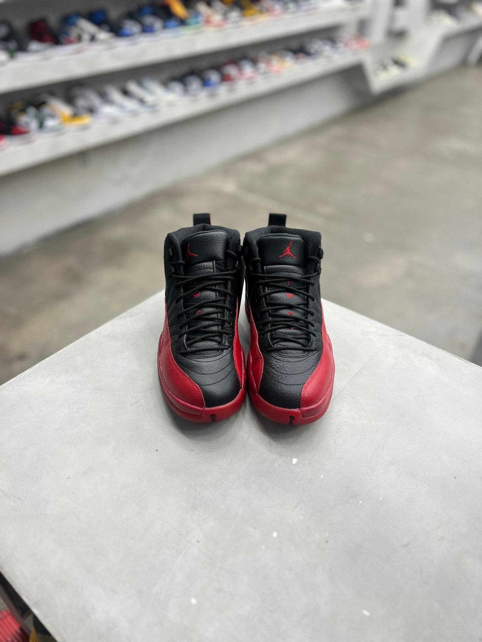 Jordan 12 Retro Flu Game (2016) Sz 8 (PREOWNED)(NO BOX) - Restock AveJordan 12 Retro Flu Game (2016) Sz 8 (PREOWNED)(NO BOX)Restock AveRestock Ave899550323Restock Ave