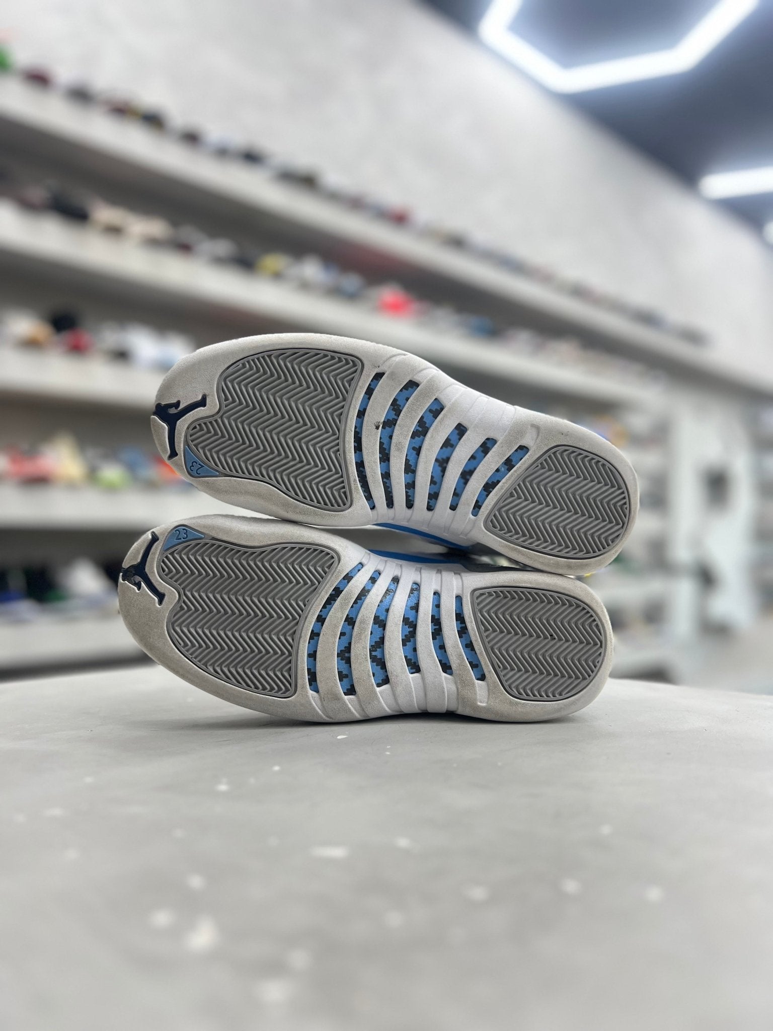 Jordan 12 Retro Grey University Blue Sz 8.5 (PREOWNED)(NO Box) - Restock AveJordan 12 Retro Grey University Blue Sz 8.5 (PREOWNED)(NO Box)Restock AveRestock Ave8.5Restock Ave