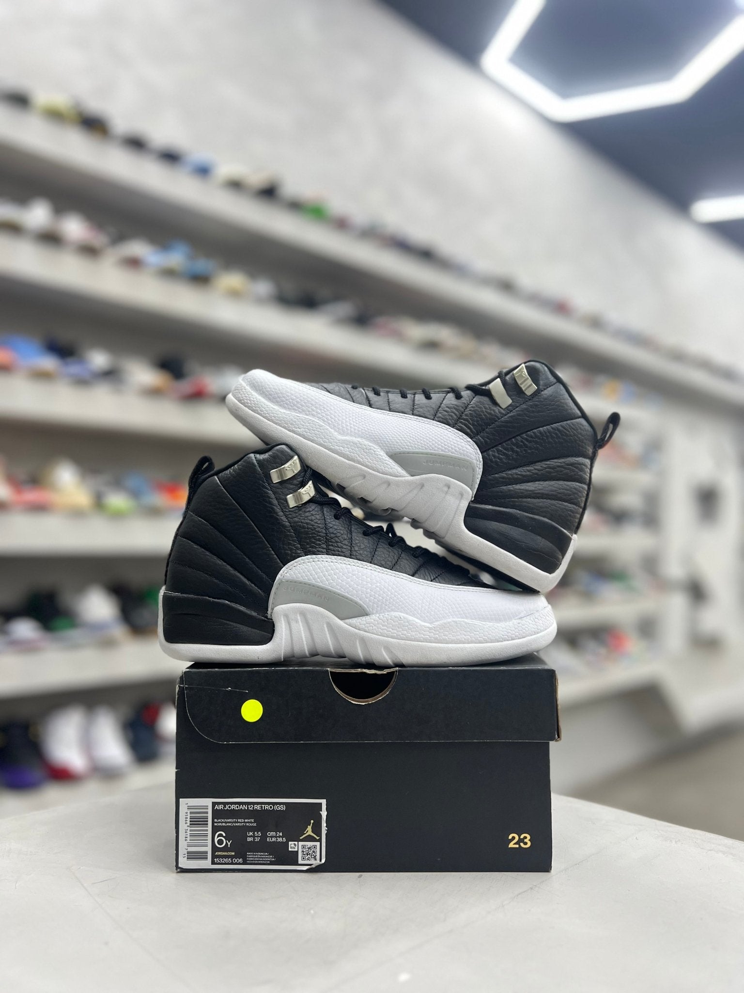 Jordan 12 Retro Playoffs Sz 6 (PREOWNED) - Restock AveJordan 12 Retro Playoffs Sz 6 (PREOWNED)Restock AveRestock Ave6y86388083Restock Ave