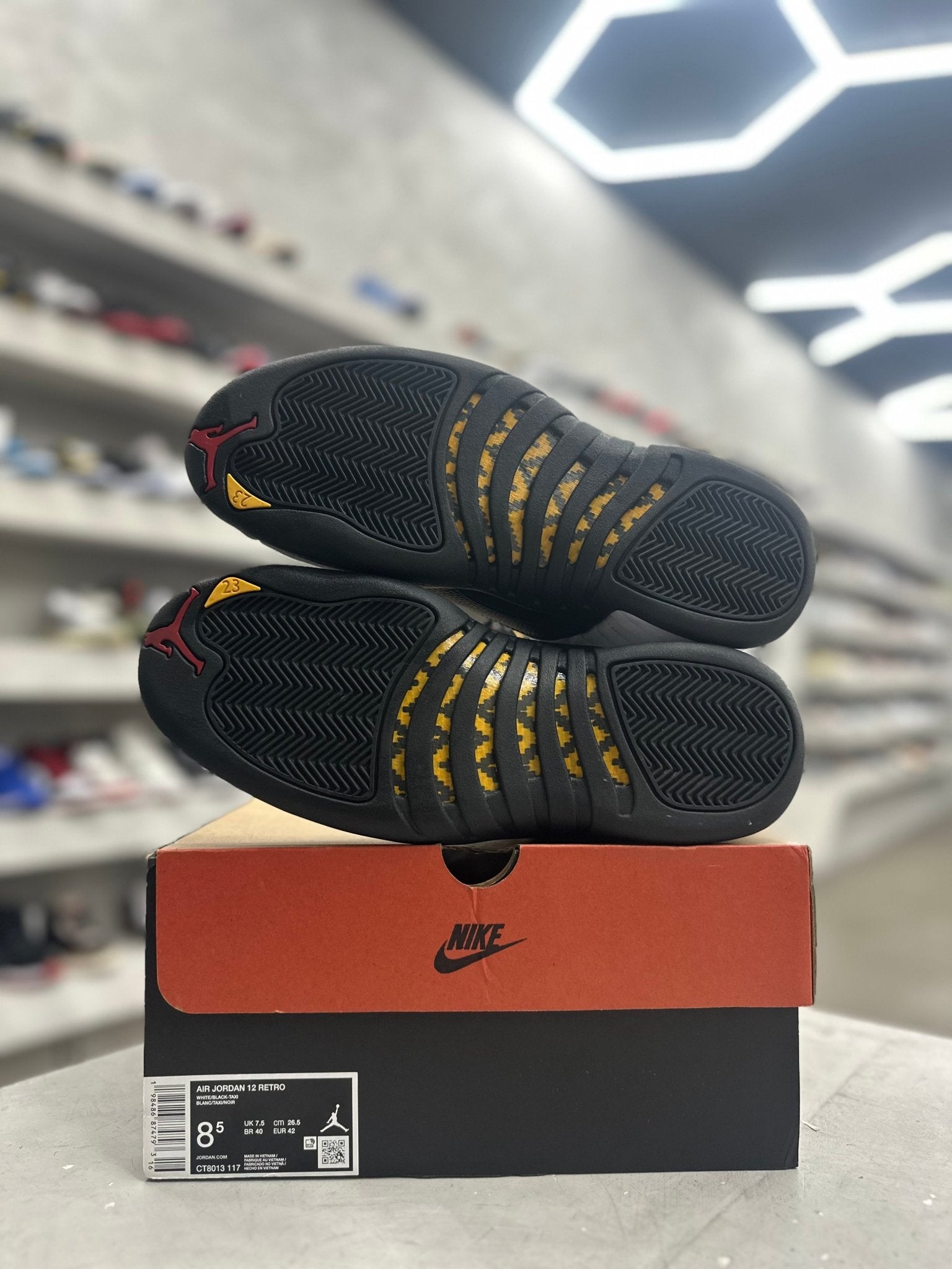 Jordan 12 Retro Taxi Sz 8.5 (PREOWNED) - Restock AveJordan 12 Retro Taxi Sz 8.5 (PREOWNED)Restock AveRestock Ave8.5Restock Ave