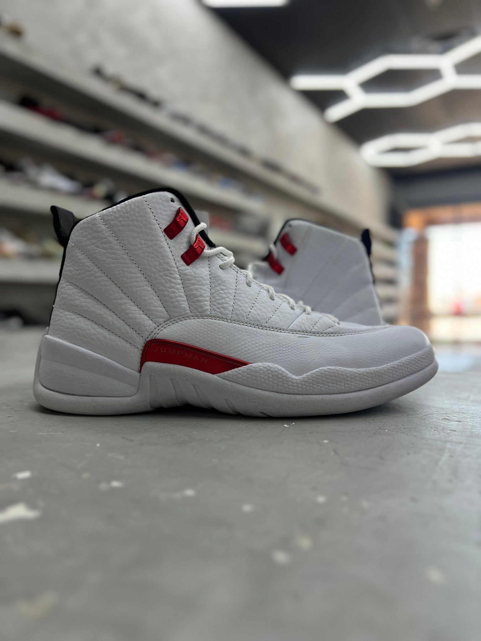 Jordan 12 Retro Twist Sz 9.5 (PREOWNED)(NO BOX) - Restock AveJordan 12 Retro Twist Sz 9.5 (PREOWNED)(NO BOX)Restock AveRestock Ave9.5Restock Ave