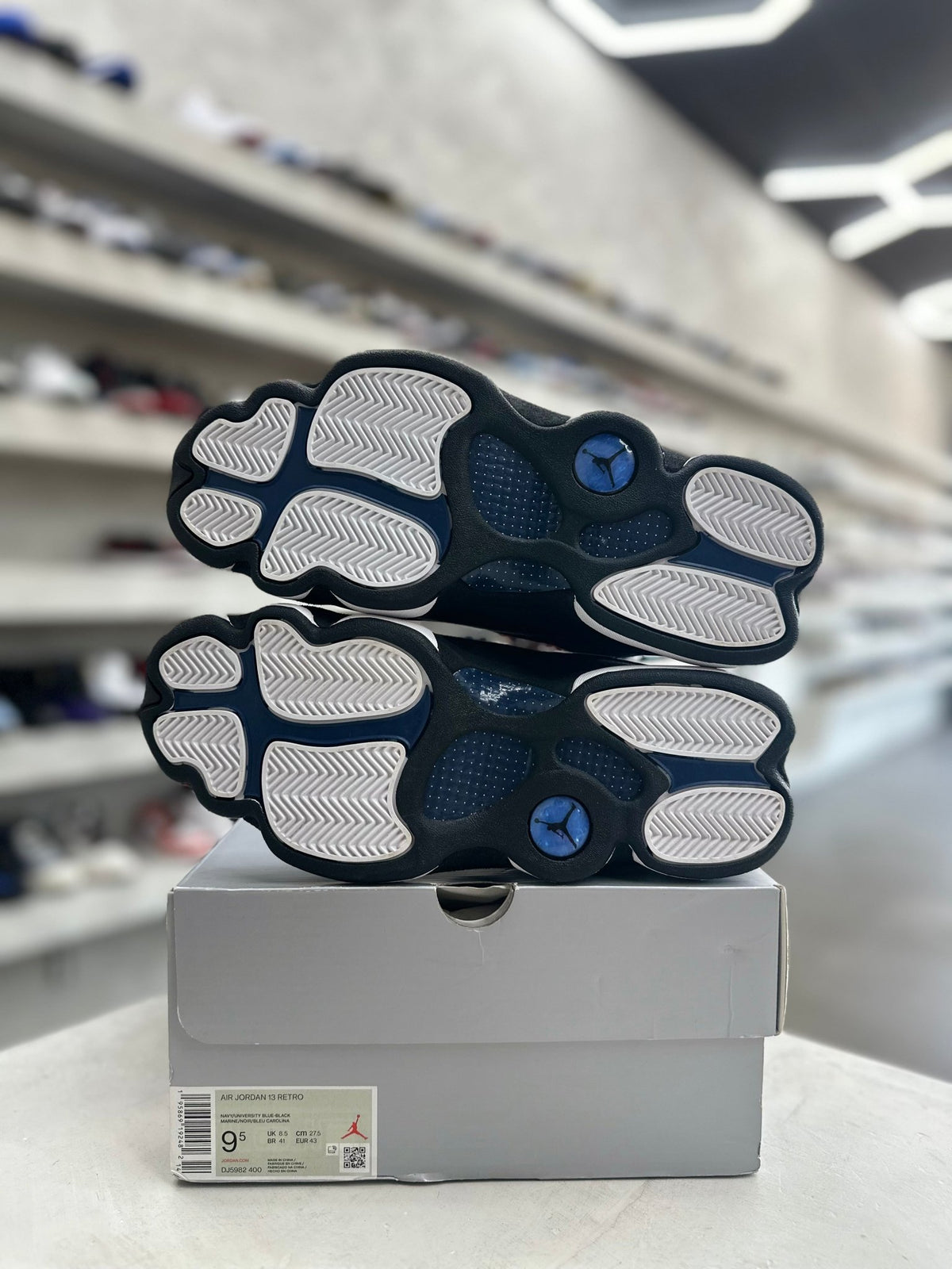 Jordan 13 Retro Brave Blue Sz 9.5 (PREOWNED) - Restock AveJordan 13 Retro Brave Blue Sz 9.5 (PREOWNED)Restock AveRestock Ave9.5Restock Ave