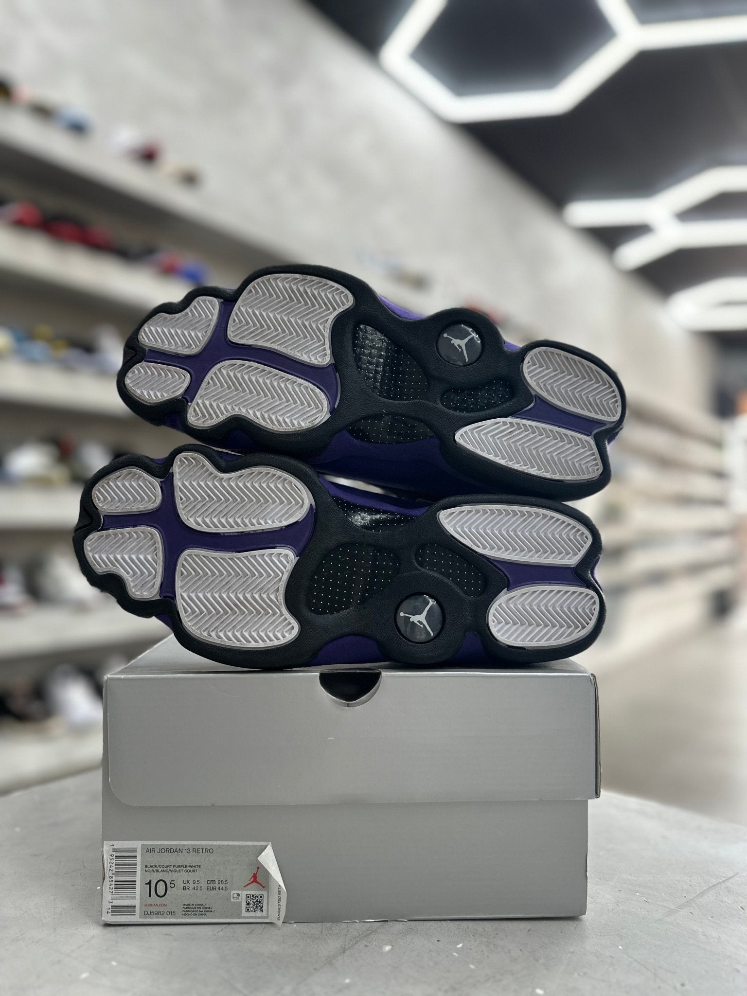 Jordan 13 Retro Court Purple Sz 10.5 (PREOWNED) - Restock AveJordan 13 Retro Court Purple Sz 10.5 (PREOWNED)Restock AveRestock Ave10.508310131Restock Ave