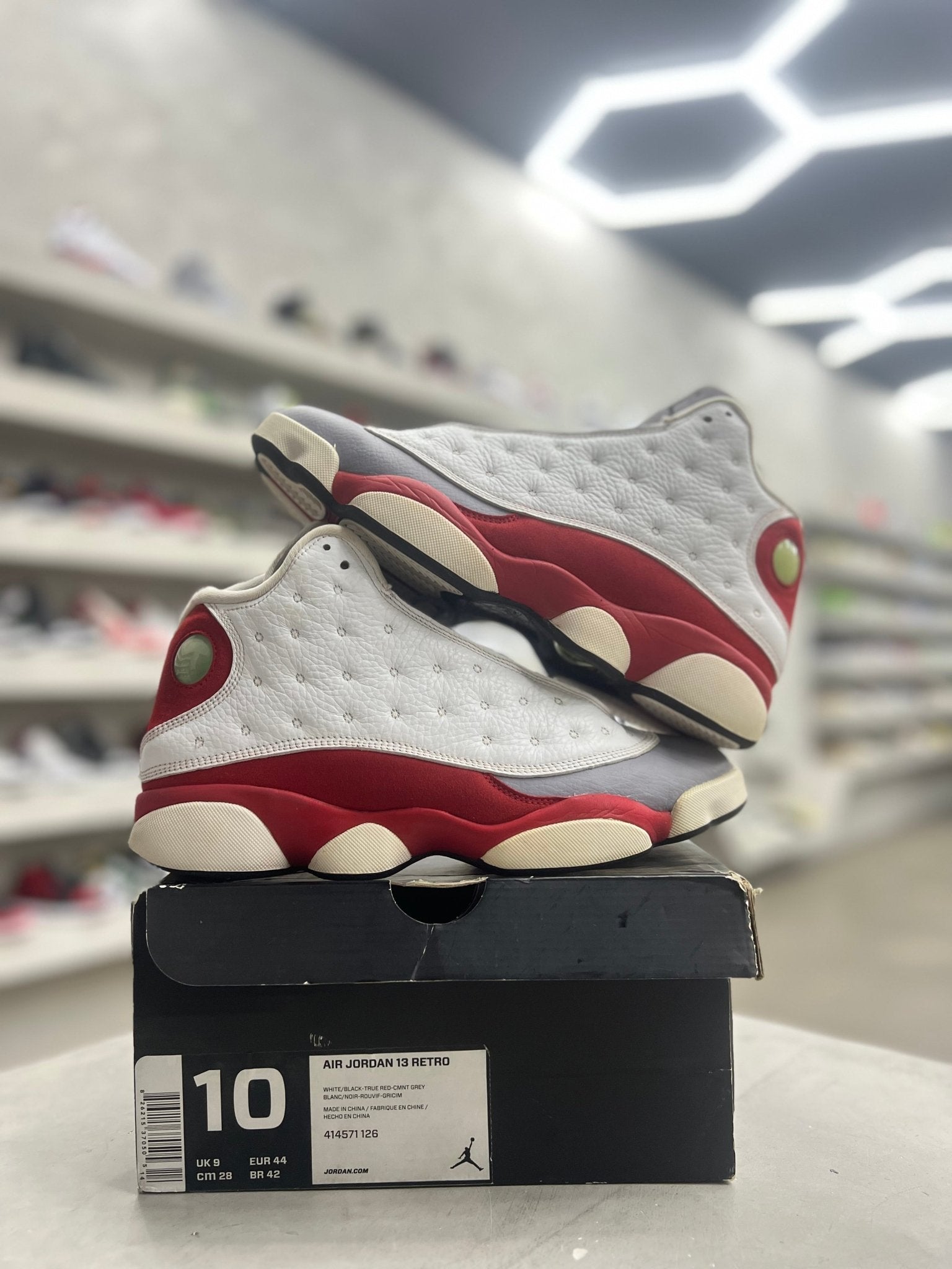 Jordan 13 Retro Grey Toe Sz 10 (PREOWNED) - Restock AveJordan 13 Retro Grey Toe Sz 10 (PREOWNED)Restock AveRestock Ave10Restock Ave