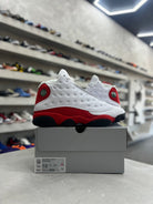 Jordan 13 Retro OG Chicago Sz 10 (PREOWNED) - Restock AveJordan 13 Retro OG Chicago Sz 10 (PREOWNED)Restock AveRestock Ave10Restock Ave