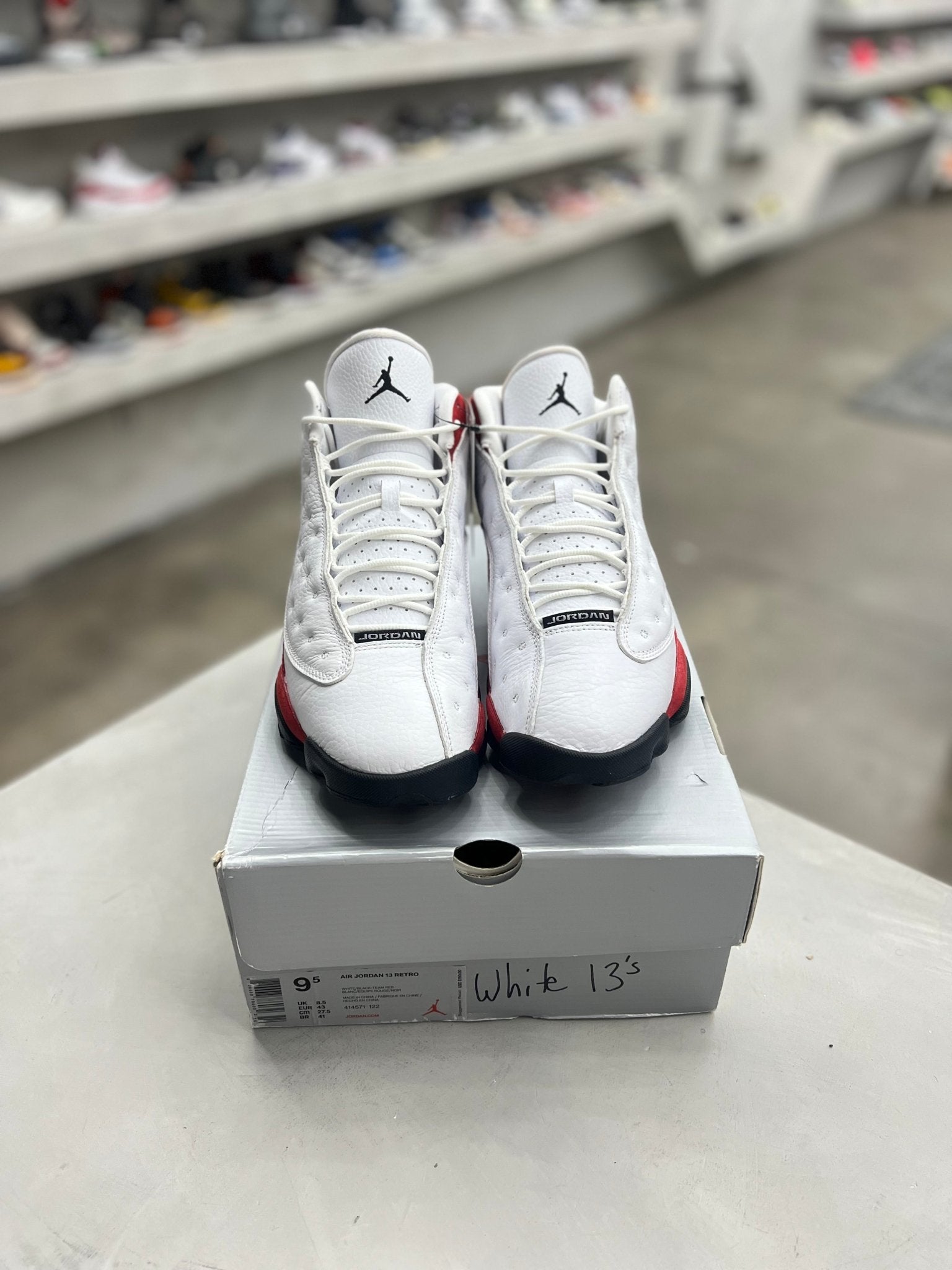 Jordan 13 Retro OG Chicago Sz 9.5 (PREOWNED) - Restock AveJordan 13 Retro OG Chicago Sz 9.5 (PREOWNED)Restock AveRestock Ave9.5Restock Ave