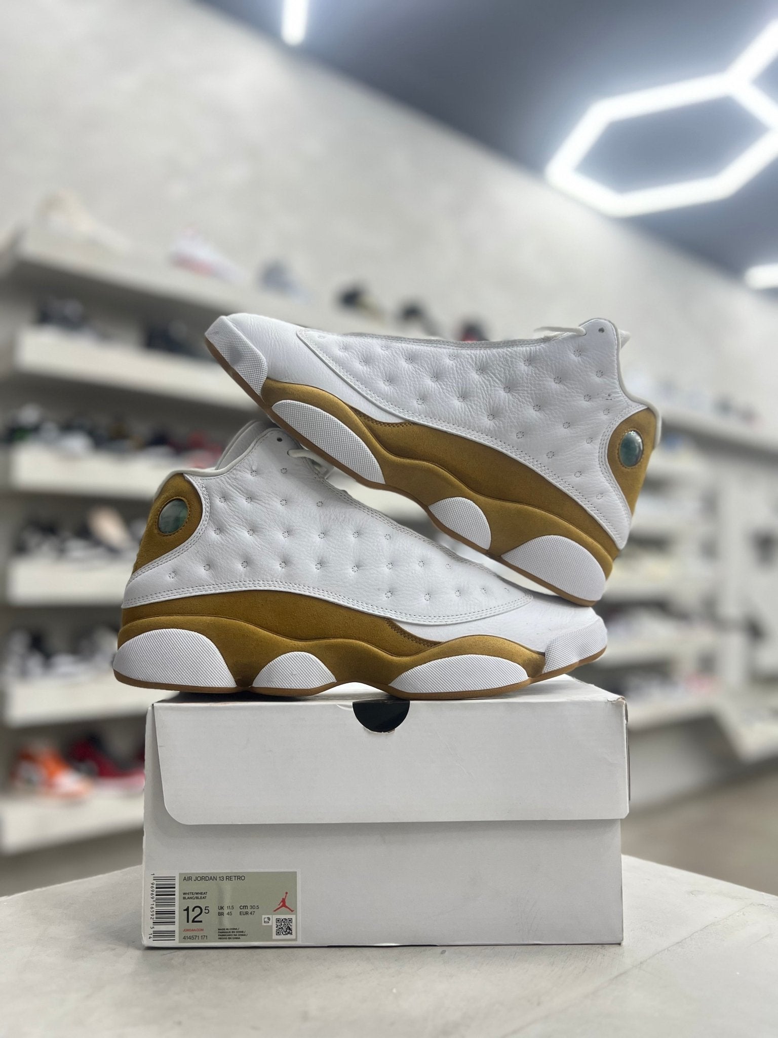 Jordan 13 Retro Wheat Sz 12.5 (PREOWNED) - Restock AveJordan 13 Retro Wheat Sz 12.5 (PREOWNED)Restock AveRestock Ave12.5Restock Ave