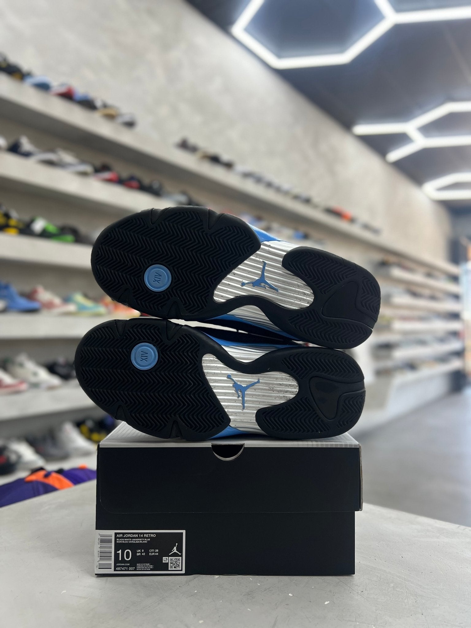 Jordan 14 Retro Black University Blue Sz 10 (PREOWNED) - Restock AveJordan 14 Retro Black University Blue Sz 10 (PREOWNED)Restock AveRestock Ave10Restock Ave