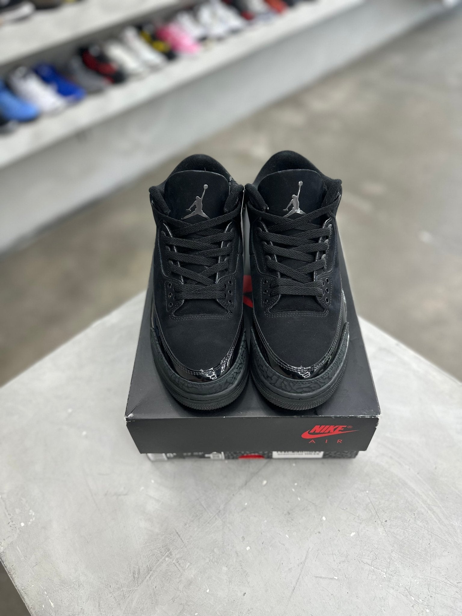 Jordan 3 Retro Black Cat Sz 8.5 (PREOWNED) - Restock AveJordan 3 Retro Black Cat Sz 8.5 (PREOWNED)Restock AveRestock Ave8.530180723Restock Ave
