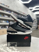 Jordan 3 Retro Black Cement Sz 6.5y (PREOWNED) - Restock AveJordan 3 Retro Black Cement Sz 6.5y (PREOWNED)Restock AveRestock Ave6.5yRestock Ave