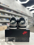 Jordan 3 Retro Black Cement Sz 6.5y (PREOWNED) - Restock AveJordan 3 Retro Black Cement Sz 6.5y (PREOWNED)Restock AveRestock Ave6.5yRestock Ave