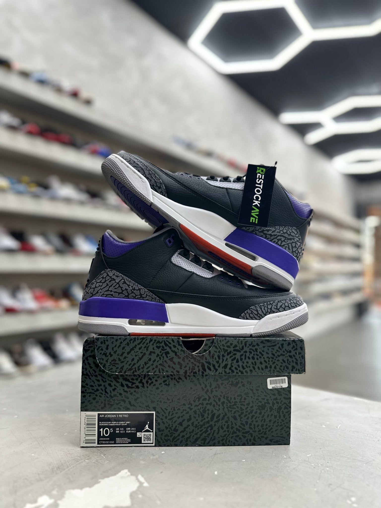 Jordan 3 Retro Black Court Purple Sz 10.5 (PREOWNED) - Restock AveJordan 3 Retro Black Court Purple Sz 10.5 (PREOWNED)Restock AveRestock Ave10.5Restock Ave