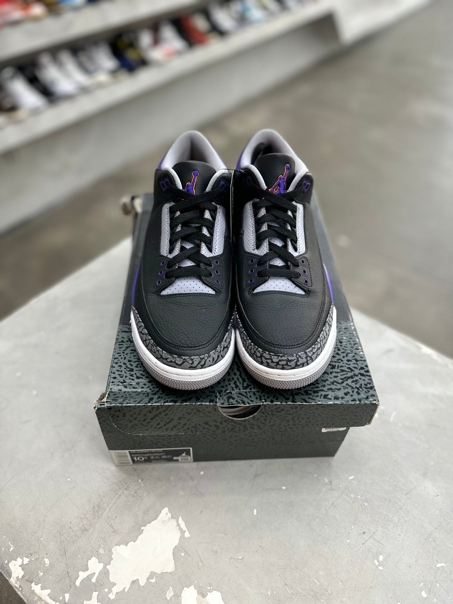 Jordan 3 Retro Black Court Purple Sz 10.5 (PREOWNED) - Restock AveJordan 3 Retro Black Court Purple Sz 10.5 (PREOWNED)Restock AveRestock Ave10.5Restock Ave
