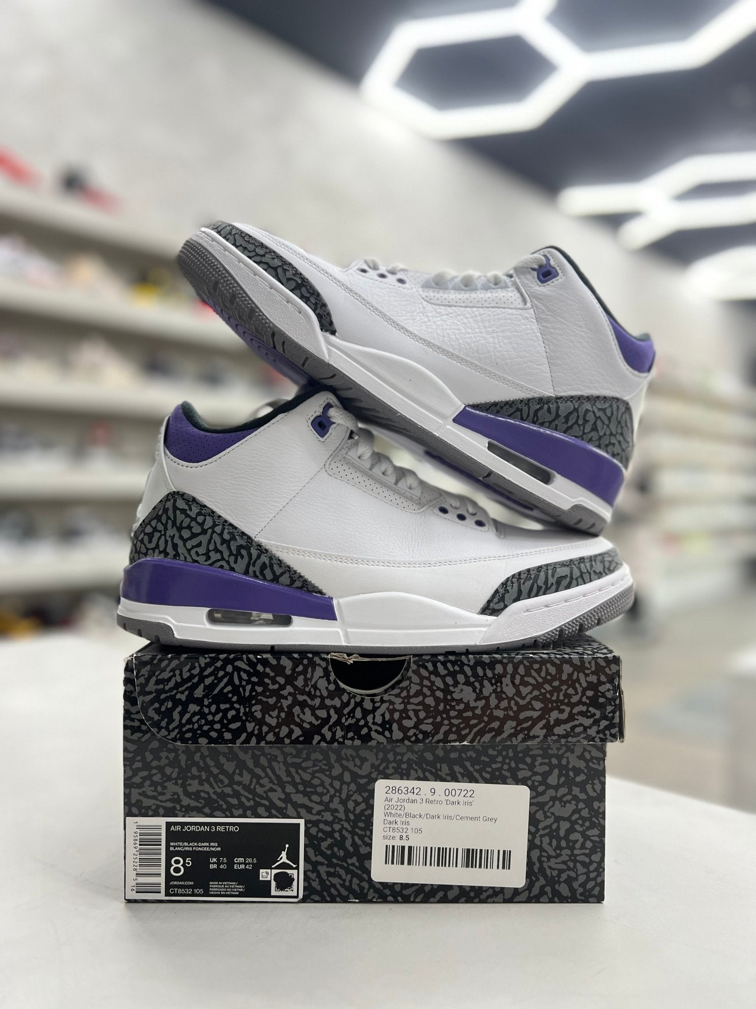 Jordan 3 Retro Dark Iris Sz 8.5 (PREOWNED) - Restock AveJordan 3 Retro Dark Iris Sz 8.5 (PREOWNED)Restock AveRestock Ave8.5Restock Ave