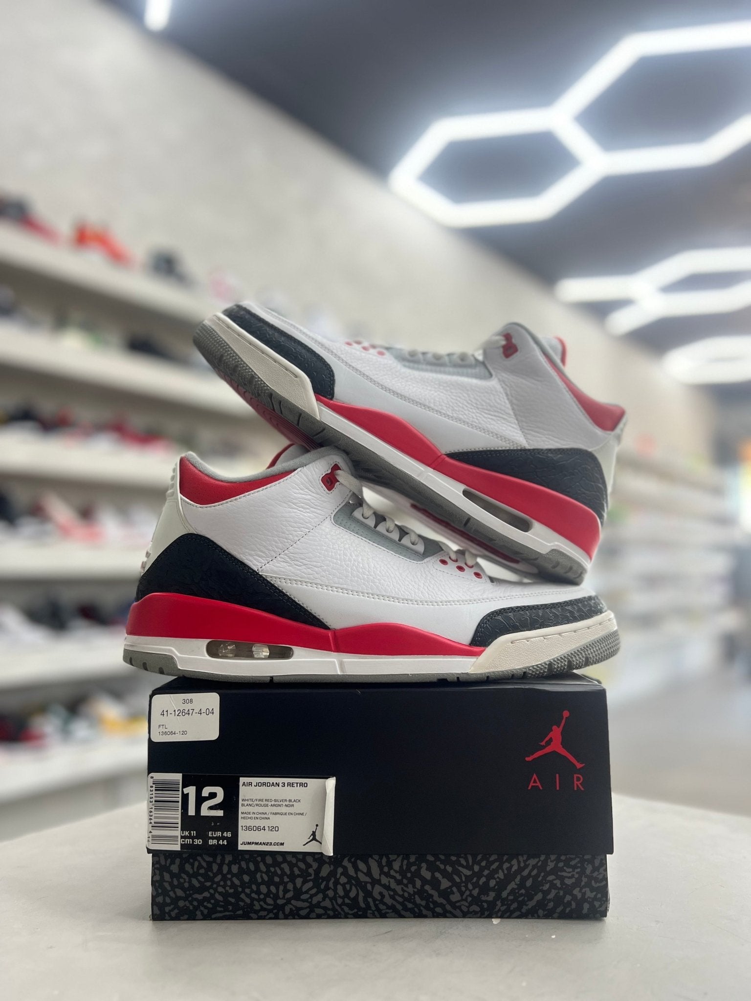 Jordan 3 Retro Fire Red Sz 12 (PREOWNED) - Restock AveJordan 3 Retro Fire Red Sz 12 (PREOWNED)Restock AveRestock Ave1242663283Restock Ave