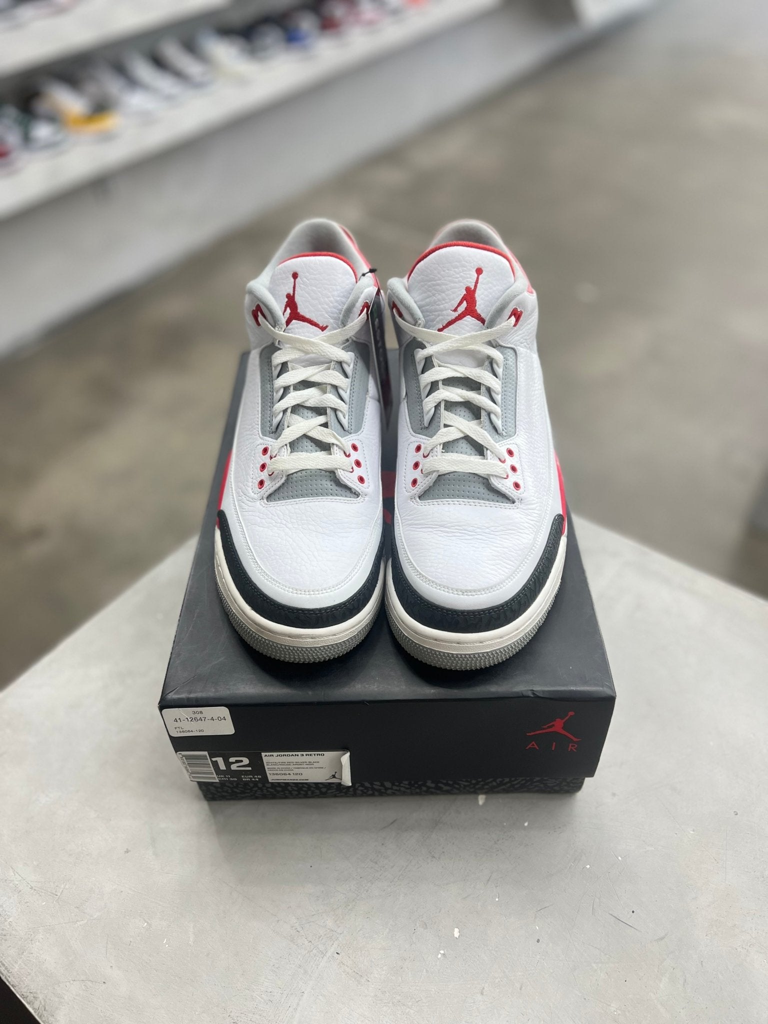 Jordan 3 Retro Fire Red Sz 12 (PREOWNED) - Restock AveJordan 3 Retro Fire Red Sz 12 (PREOWNED)Restock AveRestock Ave1242663283Restock Ave