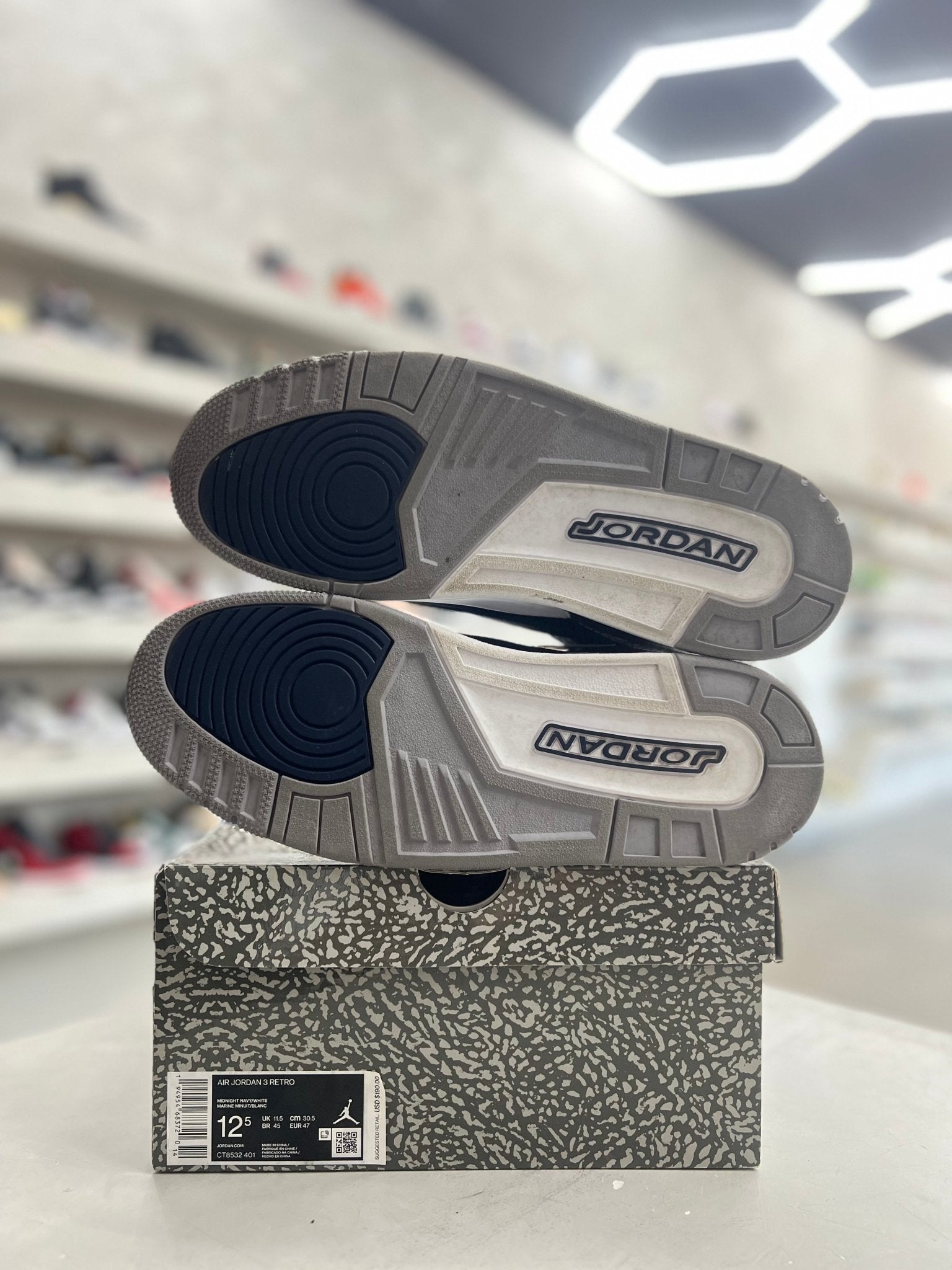 Jordan 3 Retro Georgetown Sz 12.5 (PREOWNED) - Restock AveJordan 3 Retro Georgetown Sz 12.5 (PREOWNED)Restock AveRestock Ave12.5Restock Ave