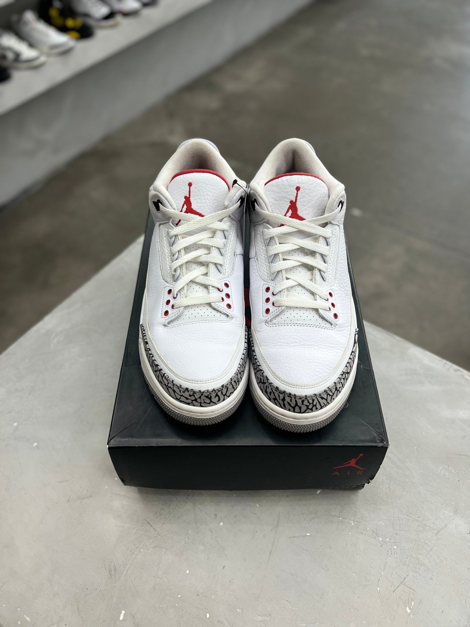 Jordan 3 Retro Hall of Fame Sz 11 (PREOWNED) - Restock AveJordan 3 Retro Hall of Fame Sz 11 (PREOWNED)Restock AveRestock Ave11Restock Ave