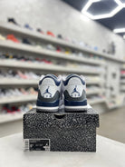 Jordan 3 Retro Midnight Navy Sz 8.5 (PREOWNED) - Restock AveJordan 3 Retro Midnight Navy Sz 8.5 (PREOWNED)Restock AveRestock Ave8.538631795Restock Ave