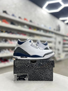 Jordan 3 Retro Midnight Navy Sz 8.5 (PREOWNED) - Restock AveJordan 3 Retro Midnight Navy Sz 8.5 (PREOWNED)Restock AveRestock Ave8.538631795Restock Ave