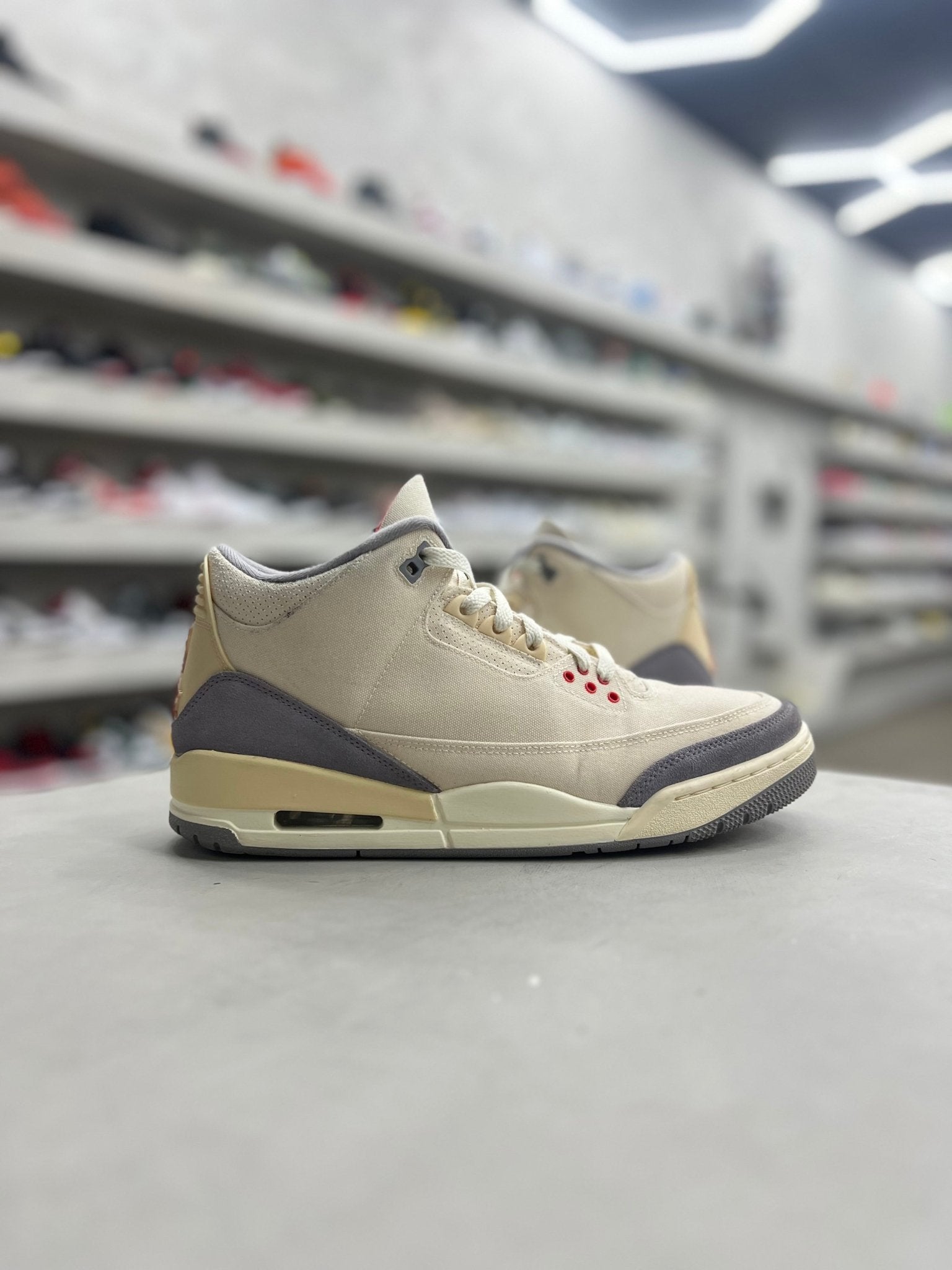 Jordan 3 Retro Muslin Sz 10.5 (PREOWNED)(NO BOX) - Restock AveJordan 3 Retro Muslin Sz 10.5 (PREOWNED)(NO BOX)Restock AveRestock Ave10.5Restock Ave