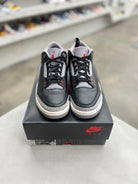 Jordan 3 Retro OG Black Cement Sz 10.5 (PREOWNED) - Restock AveJordan 3 Retro OG Black Cement Sz 10.5 (PREOWNED)Restock AveRestock Ave10.5Restock Ave