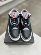 Jordan 3 Retro OG Black Cement Sz 8.5 (PREOWNED) - Restock AveJordan 3 Retro OG Black Cement Sz 8.5 (PREOWNED)Restock AveRestock Ave8.530451571Restock Ave