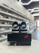 Jordan 3 Retro OG Black Cement Sz 9 (PREOWNED) - Restock AveJordan 3 Retro OG Black Cement Sz 9 (PREOWNED)Restock AveRestock Ave987149683Restock Ave