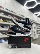 Jordan 3 Retro OG Black Cement Sz 9 (PREOWNED) - Restock AveJordan 3 Retro OG Black Cement Sz 9 (PREOWNED)Restock AveRestock Ave9Restock Ave