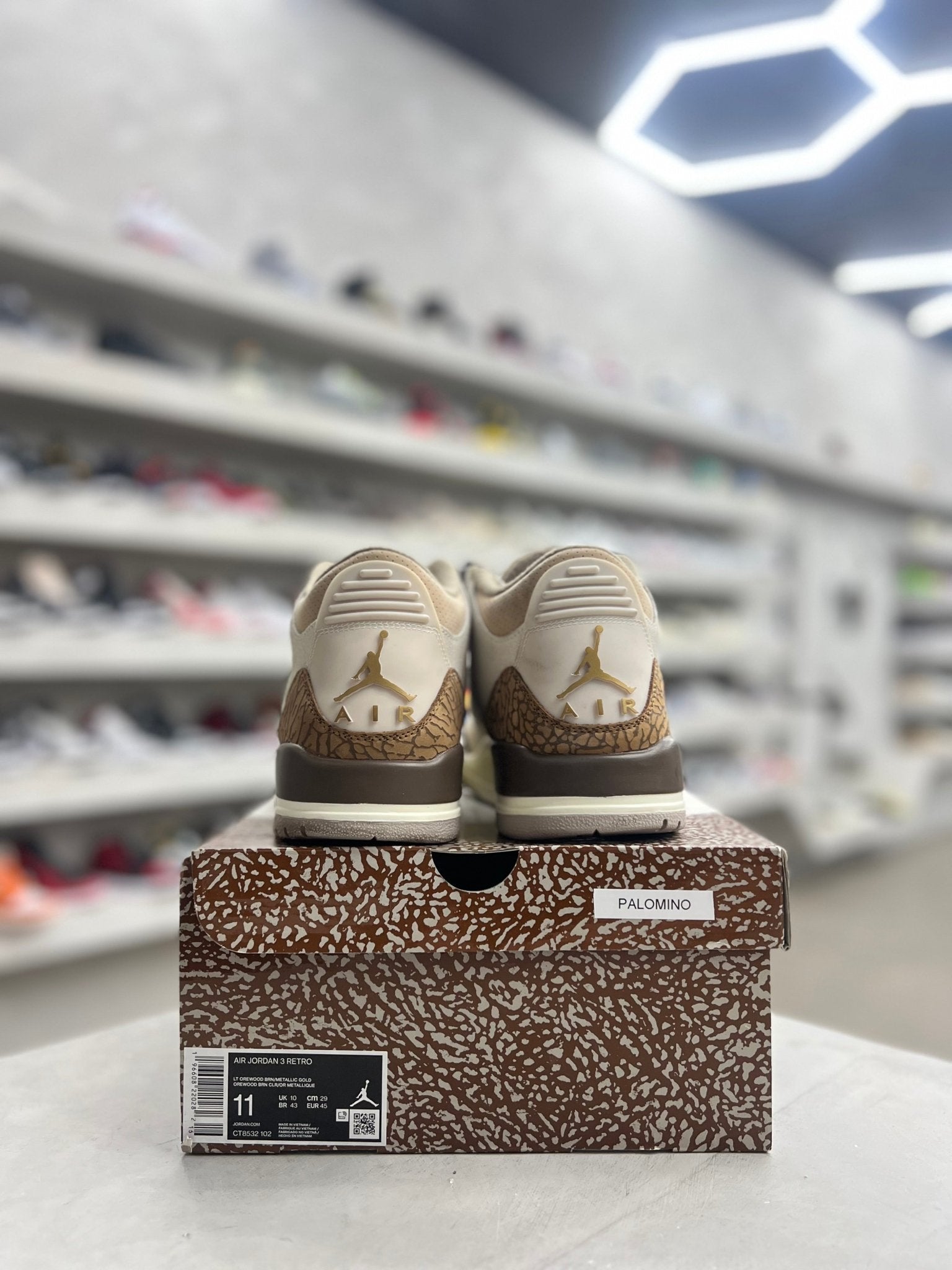 Jordan 3 Retro Palomino Sz 11 (PREOWNED) - Restock AveJordan 3 Retro Palomino Sz 11 (PREOWNED)Restock AveRestock Ave11Restock Ave