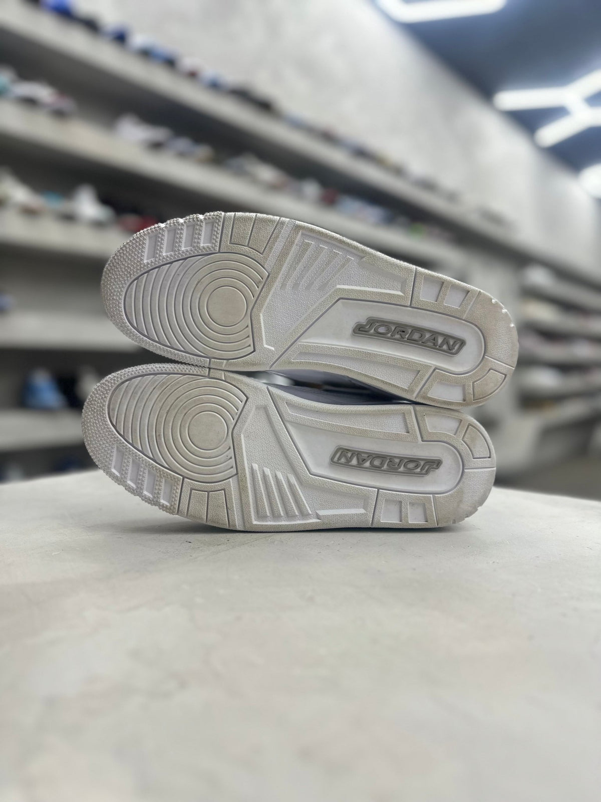 Jordan 3 Retro Pure Money Sz 10 (PREOWNED) - Restock AveJordan 3 Retro Pure Money Sz 10 (PREOWNED)Restock AveRestock Ave10Restock Ave