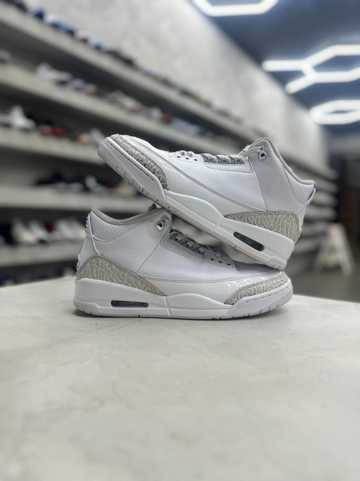 Jordan 3 Retro Pure Money Sz 10 (PREOWNED) - Restock AveJordan 3 Retro Pure Money Sz 10 (PREOWNED)Restock AveRestock Ave10Restock Ave