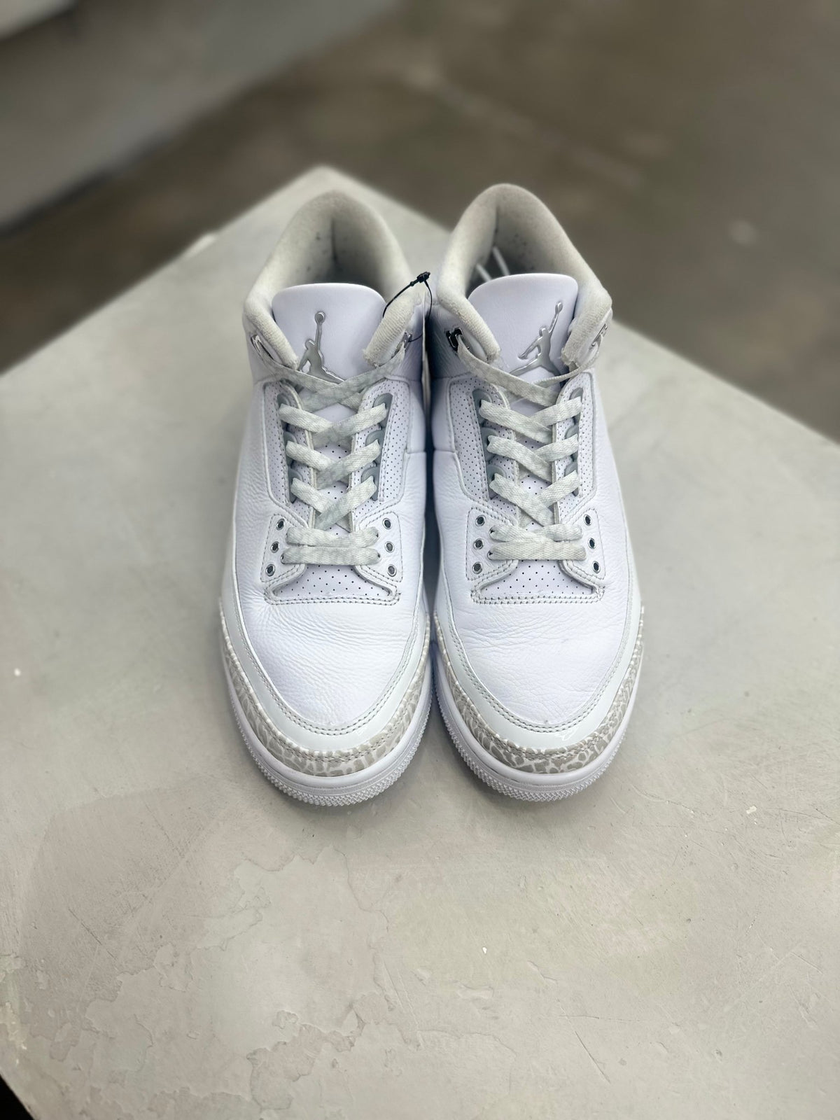 Jordan 3 Retro Pure Money Sz 10 (PREOWNED) - Restock AveJordan 3 Retro Pure Money Sz 10 (PREOWNED)Restock AveRestock Ave10Restock Ave