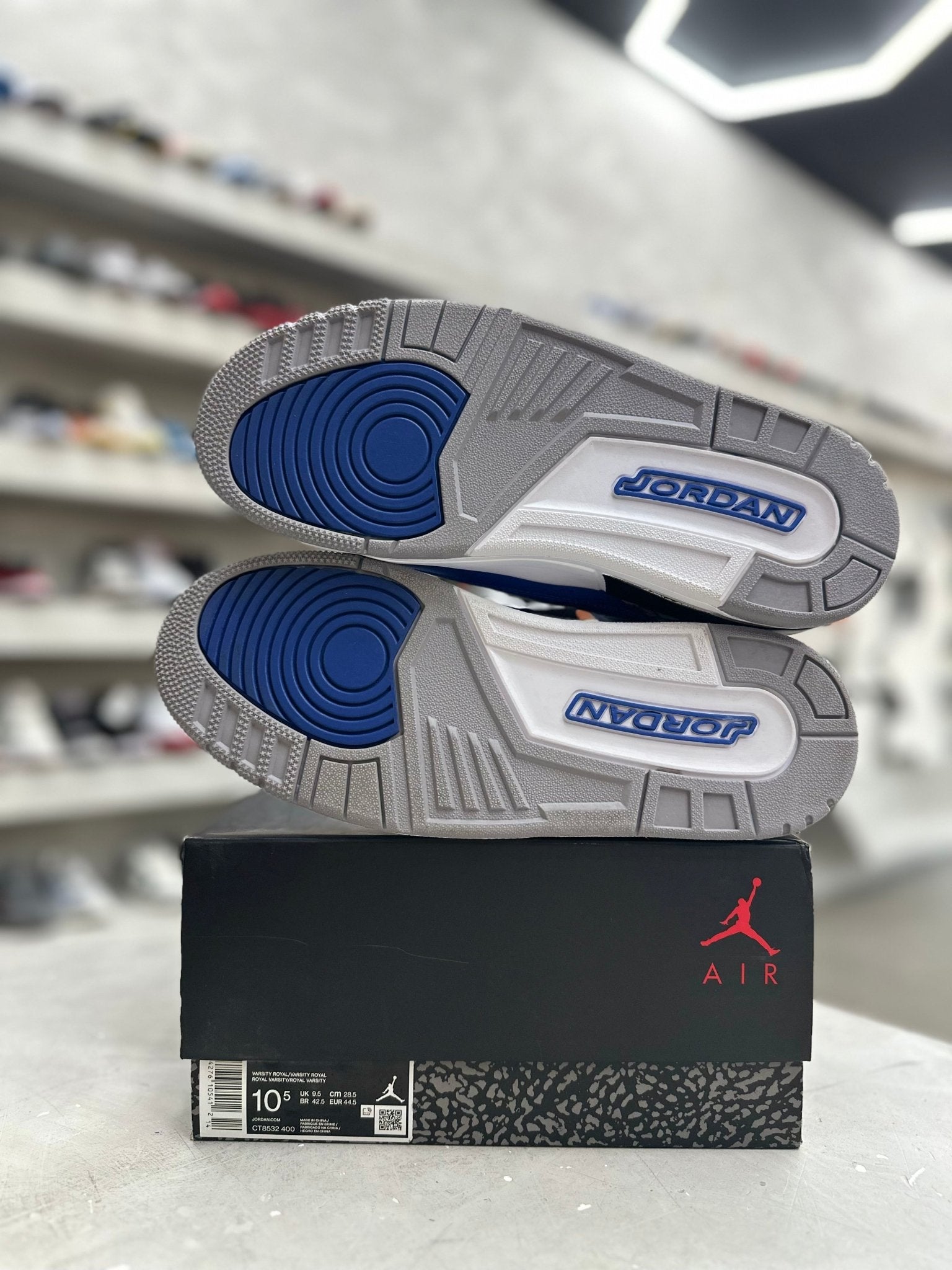 Jordan 3 Retro Varsity Royal Cement Sz 10.5 (PREOWNED) - Restock AveJordan 3 Retro Varsity Royal Cement Sz 10.5 (PREOWNED)Restock AveRestock Ave10.5Restock Ave