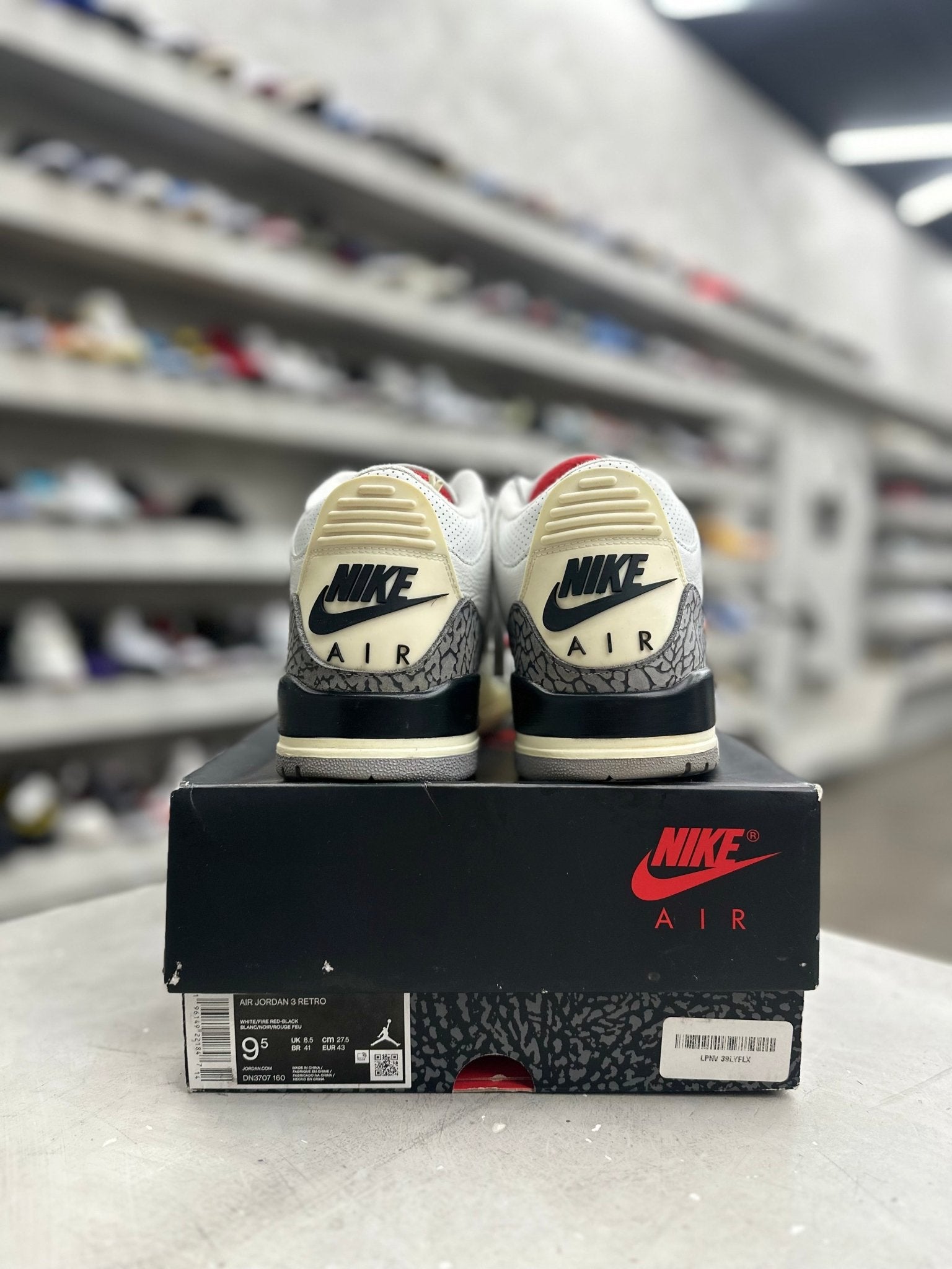 Jordan 3 Retro White Cement Reimagined as 9.5 (PREOWNED)(REPLACEMENT BOX) - Restock AveJordan 3 Retro White Cement Reimagined as 9.5 (PREOWNED)(REPLACEMENT BOX)Restock AveRestock Ave9.5Restock Ave