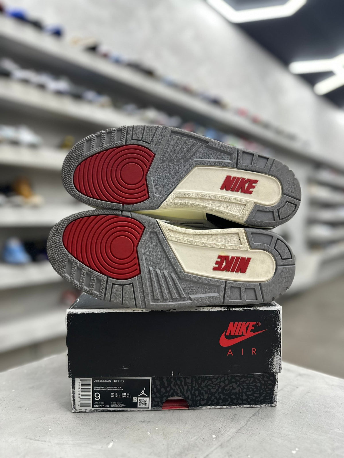 Jordan 3 Retro White Cement Reimagined Sz 9 (PREOWNED) - Restock AveJordan 3 Retro White Cement Reimagined Sz 9 (PREOWNED)Restock AveRestock Ave9Restock Ave